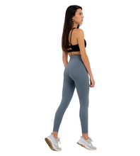 Load image into Gallery viewer, Heartbreaker Legging
